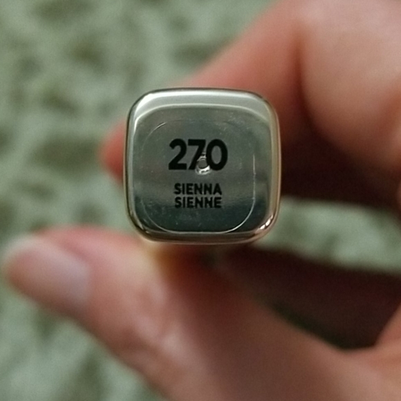 Loreal radiant concealer - Picture 2 of 2